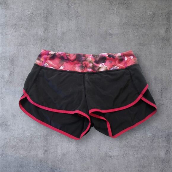 Lululemon Speed Short Black Poppy Petals Womens Sz 6 Running Training Athleisure - Picture 4 of 10